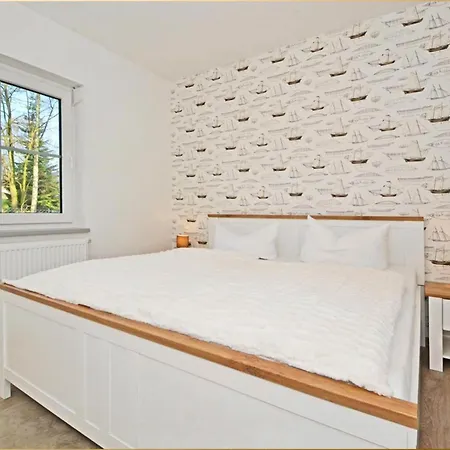 Doris Bng 8 Hanau Ostseebad Heringsdorf